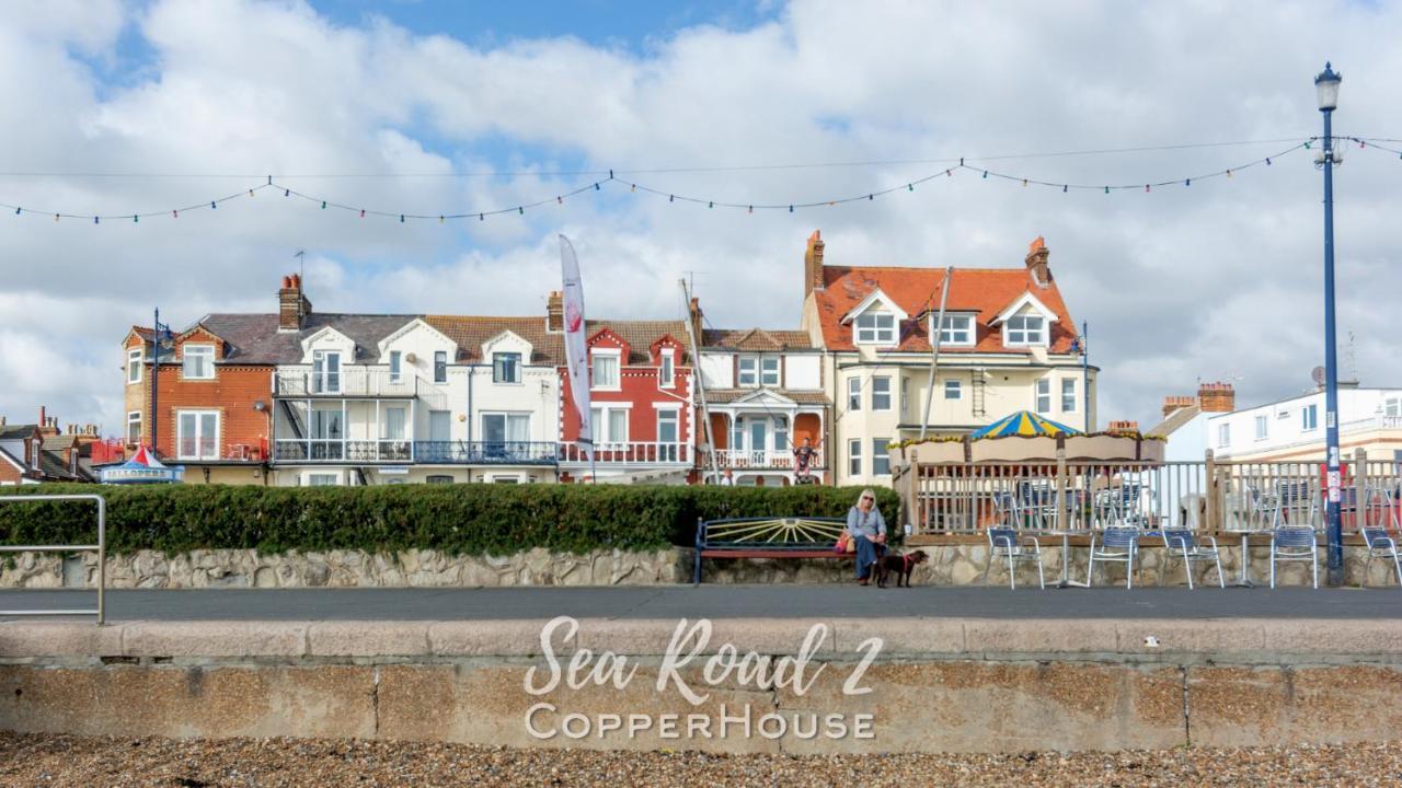 Beautiful Apartments On The Sea Front - Sea Road 2 Felixstowe Eksteriør bilde